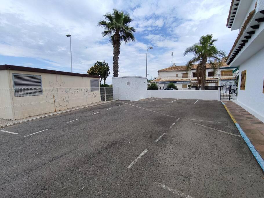 Apartamento Comodo A 300 Metros De La Playa Santa Pola Exterior photo
