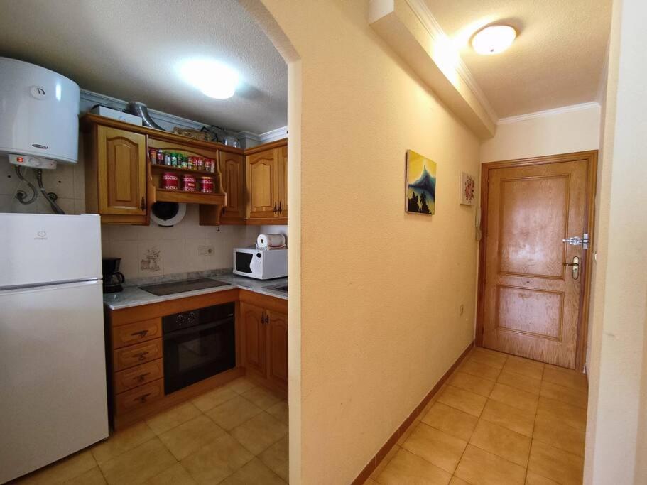 Apartamento Comodo A 300 Metros De La Playa Santa Pola Exterior photo