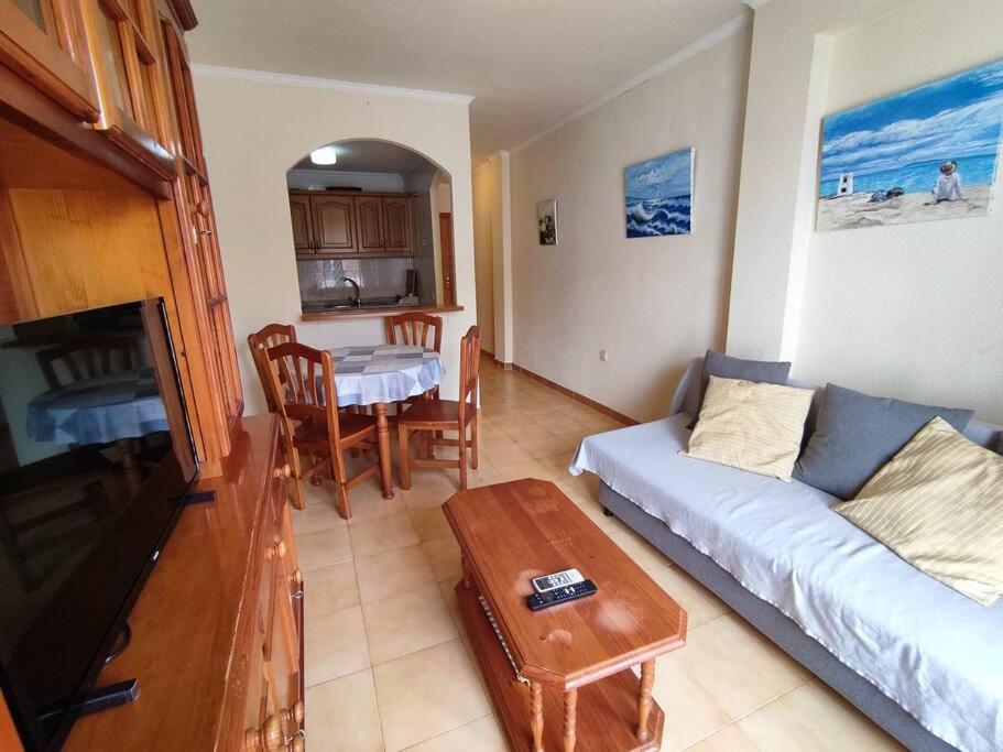 Apartamento Comodo A 300 Metros De La Playa Santa Pola Exterior photo