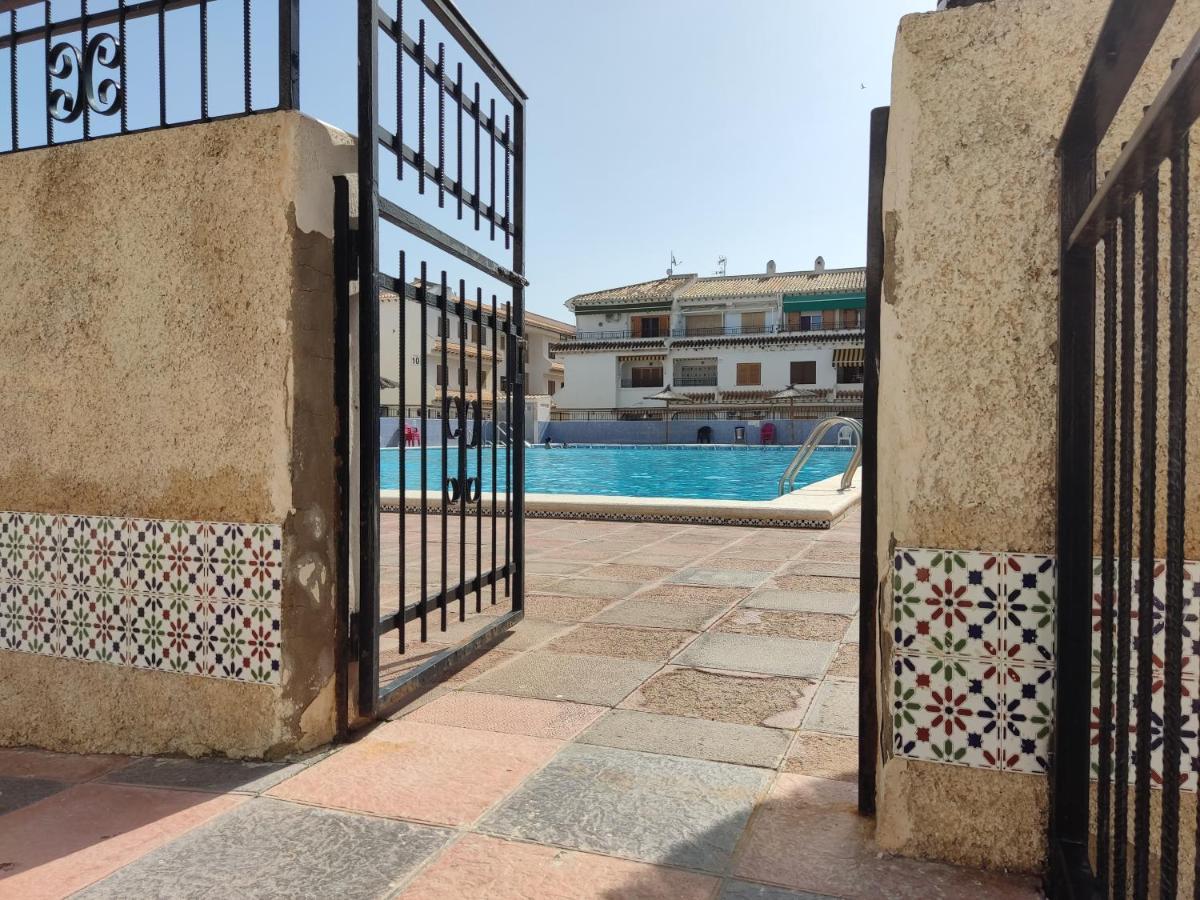 Apartamento Comodo A 300 Metros De La Playa Santa Pola Exterior photo