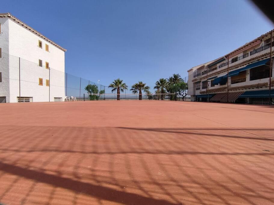 Apartamento Comodo A 300 Metros De La Playa Santa Pola Exterior photo
